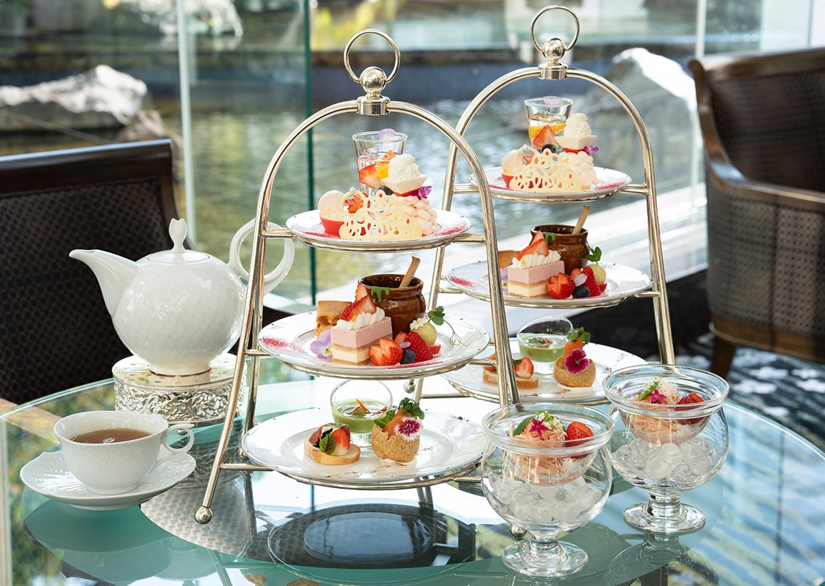 アフタヌーンティー　ロビーラウンジ　大阪　ホテル