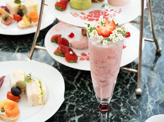 いちご　アフタヌーンティー　ホテル　大阪