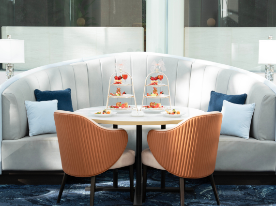 アフタヌーンティー　アマデウス　女子会　ヌン活　ホテル　大阪