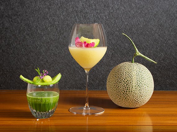 メロン　モクテル　ノンアルコールドリンク　フレッシュフルーツ　ホテルバー　大阪